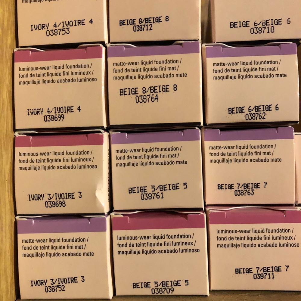 Mary Kay timewise matte wear. 12 shades